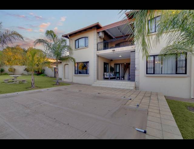 3 BEDROOM PROPERTY TO RENT IN BROADACRES